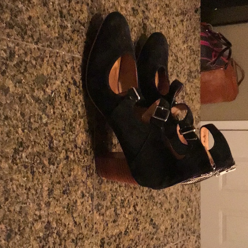 Black suede heels
